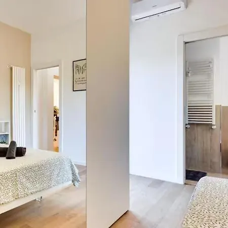 Aurelia Luxury * Rome